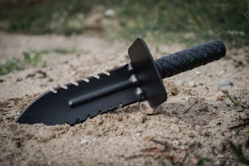 Swagier v1 Knife 1